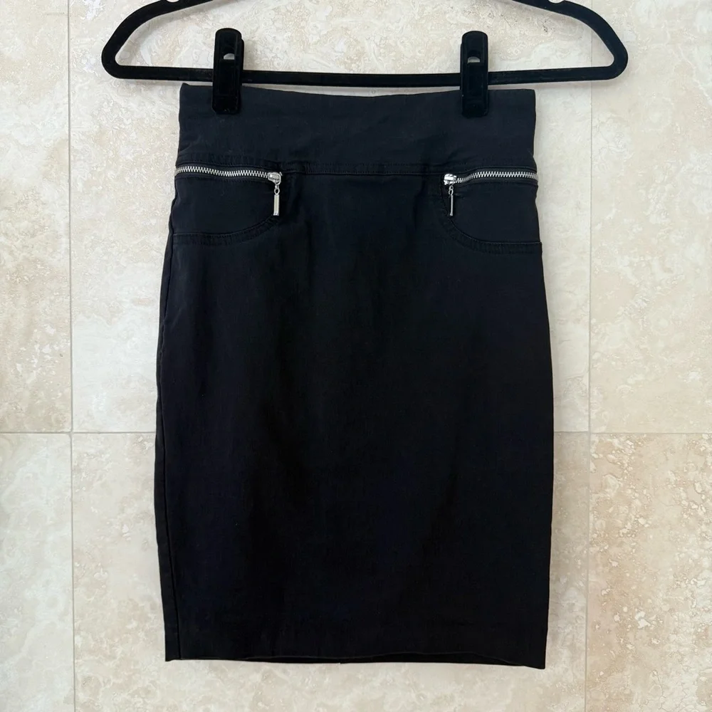 Joe B Black Pencil Skirt with Zip Pockets Stretchy Small